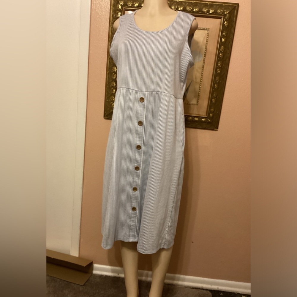 D&Co. Denim Sleeveless Dress Size Medium